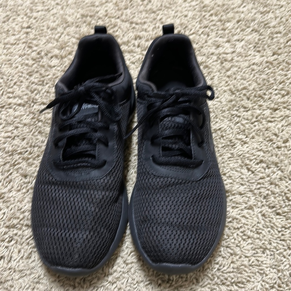 Skechers on the go shoes